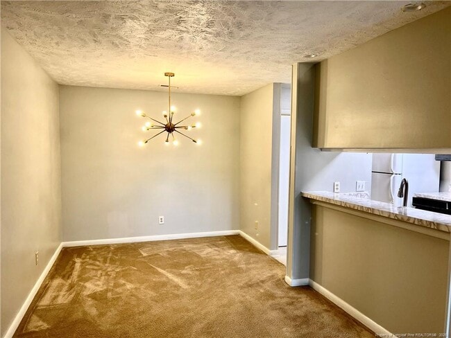 Building Photo - 698 Bartons Landing Pl