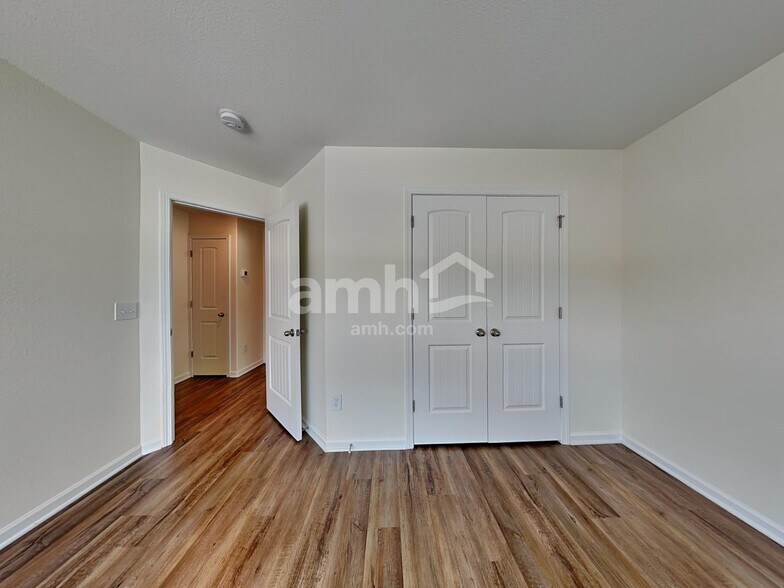 Building Photo - 6074 Mason Tucker Dr