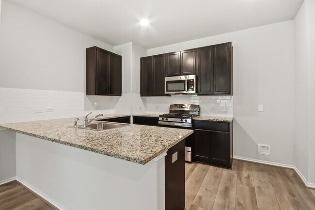 Building Photo - 1403 Acorn Mdw St