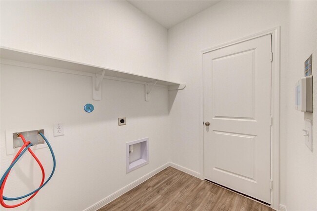 Building Photo - 1309 Coco Ray Ln