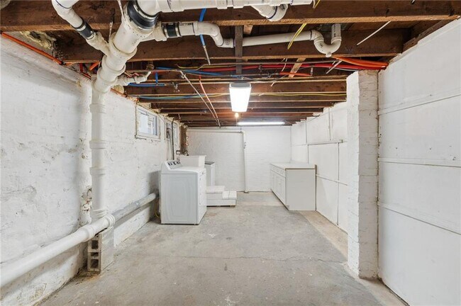 Building Photo - 63 N Broadway