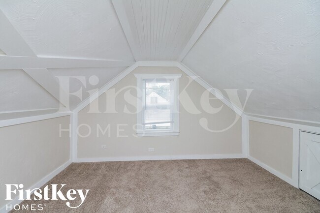 Building Photo - 14626 Kedzie Ave