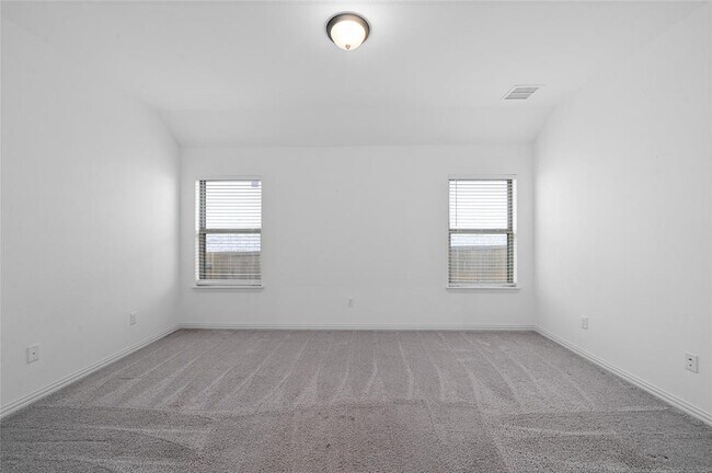 Building Photo - 160 Fawn Riv Run