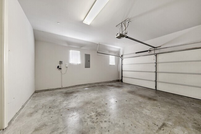 Building Photo - 2719 Cohn St