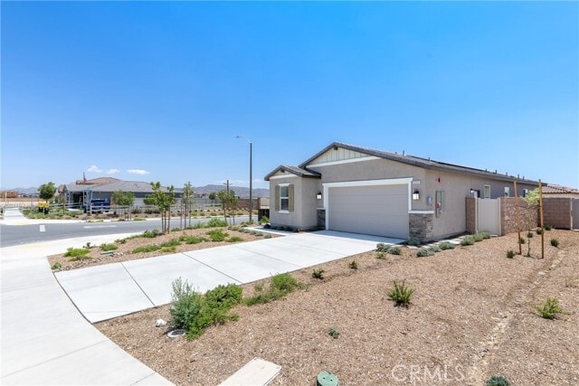 Building Photo - 1231 Trojan Cir