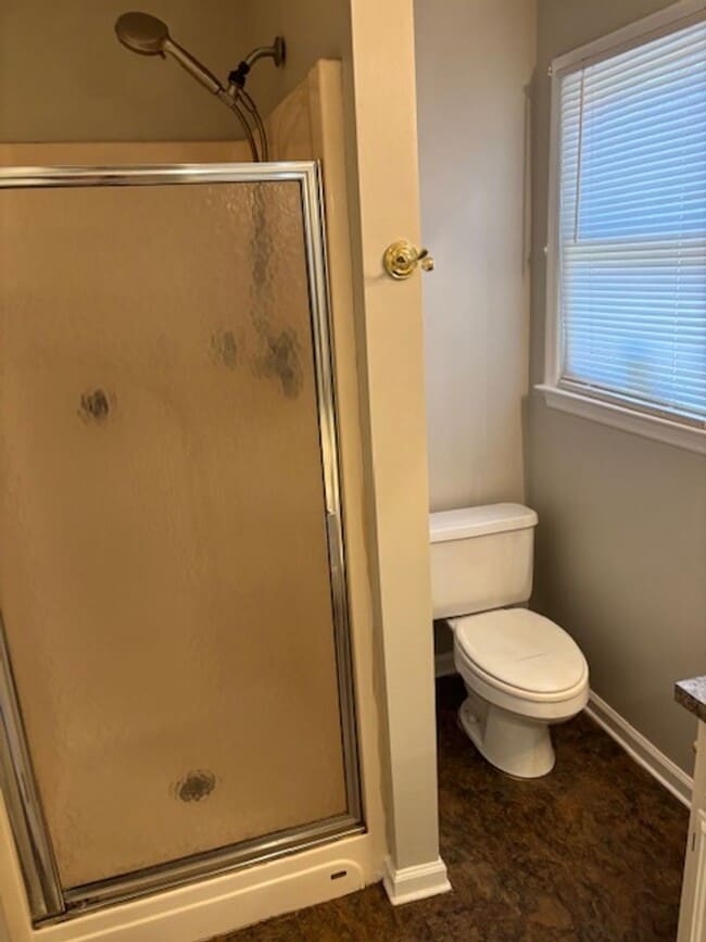 Building Photo - Your Next Home Awaits – Move-In Ready.