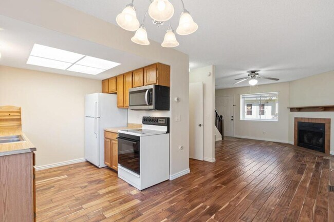 Building Photo - 1306 Soaring Eagle Dr