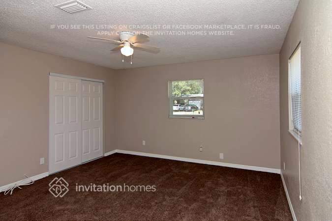 Building Photo - 14720 Mockingbird Ln E