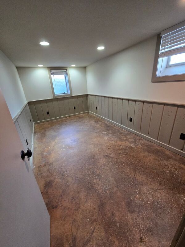 Building Photo - 5800 N Girard Ave