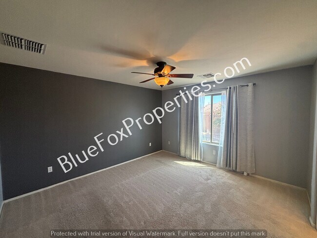 Building Photo - 7135 S Oakbank Dr