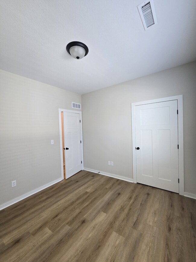 Building Photo - 12195 Fennec