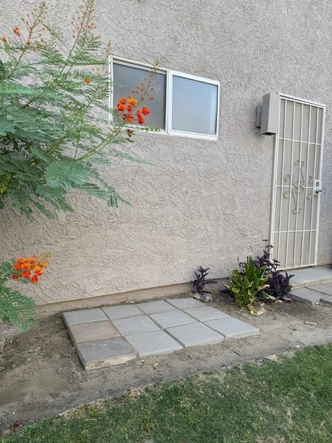 Building Photo - 79445 N Sunrise Ridge Dr
