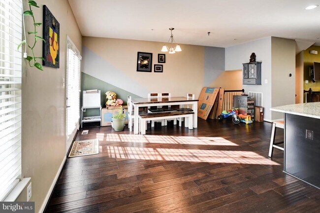 Building Photo - 14301 Ridge View Ln