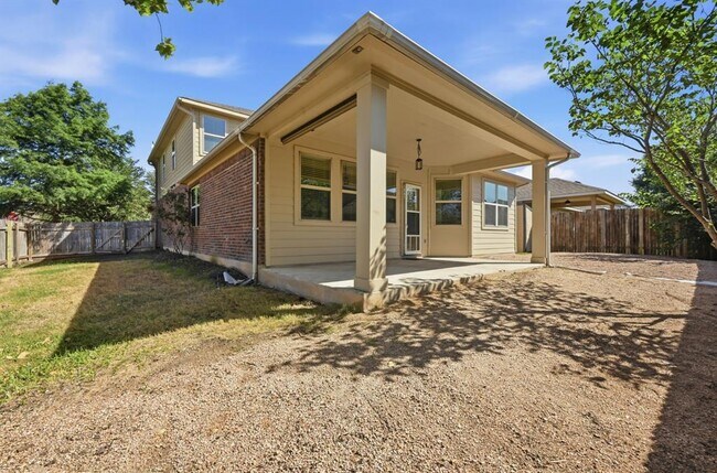Building Photo - 351 Wincliff Dr