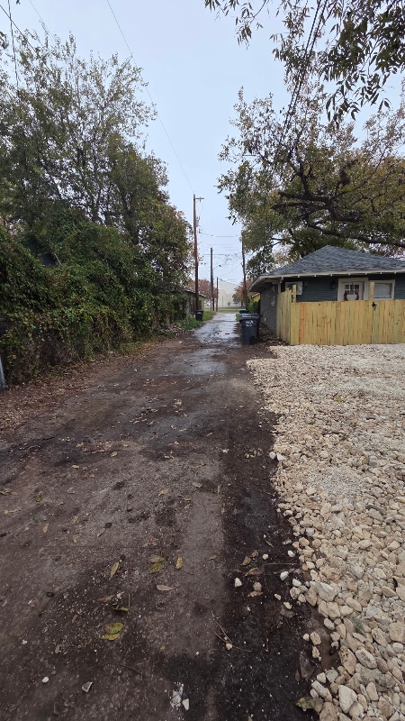 Building Photo - 843 Rigsby Ave