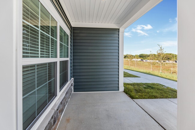 Building Photo - 8852 Jackjay Dr