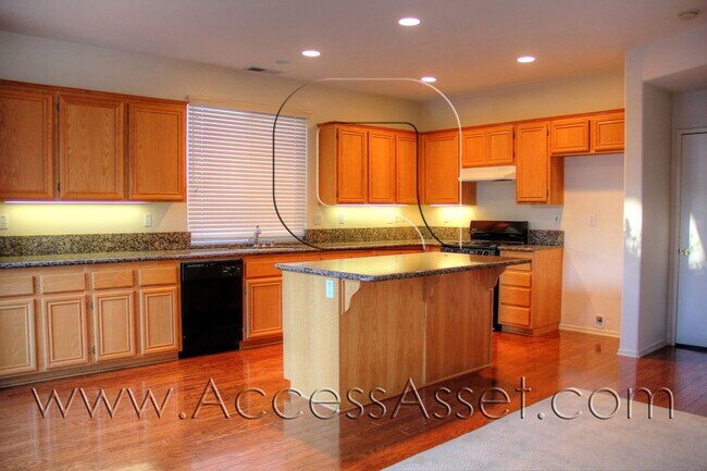 Building Photo - Spacious 3-Bedroom Temecula Home with Loft & Two-Car Garage