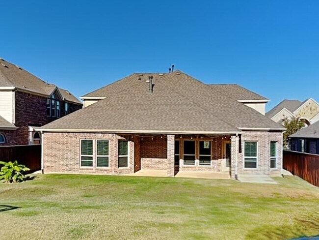 Building Photo - 1604 Vintage Ln
