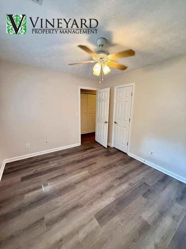 Building Photo - 4925 Falcon Wood Trace NE