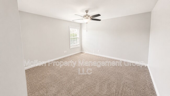 Building Photo - 14 Marquis Dr