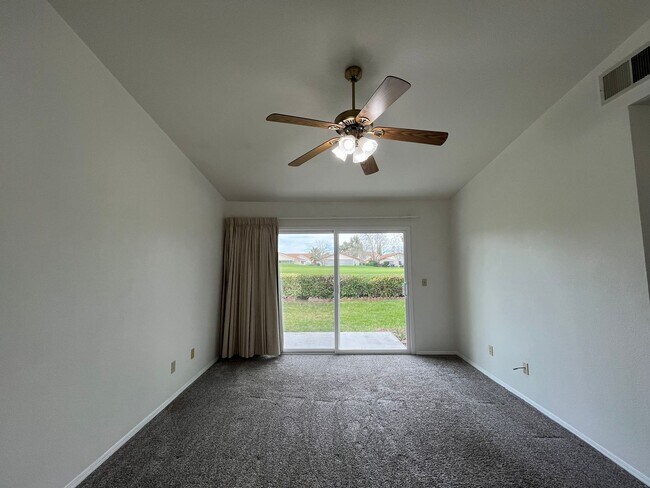 Building Photo - **PENDING**