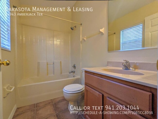 Building Photo - 14943 Amberjack Terrace