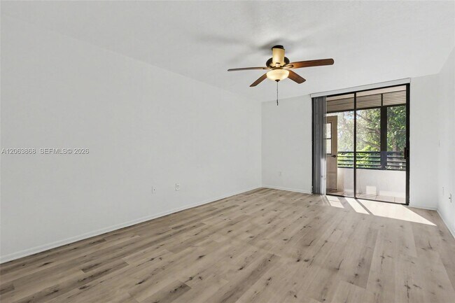 Building Photo - 1410 Sheridan St