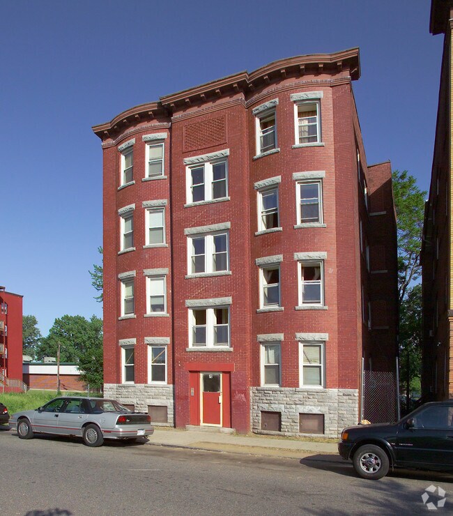 Patton Place 70 Patton St Springfield MA 01104 Apartment Finder