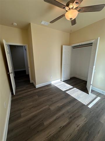 Building Photo - 200 Oak St