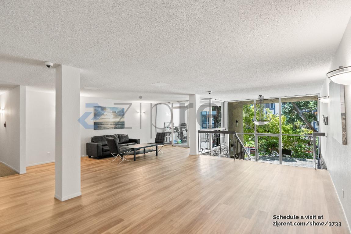 Building Photo - 955 Shorepoint Ct