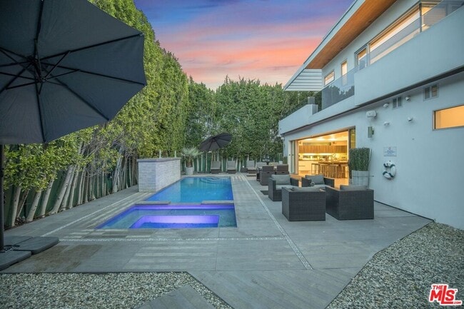 Building Photo - 6379 Colgate Ave