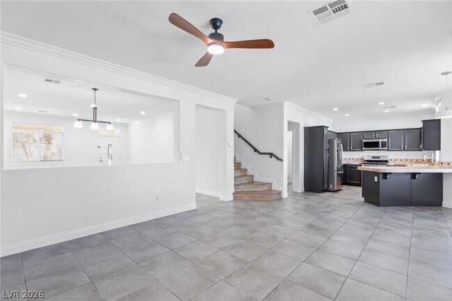 Building Photo - 10980 St Rafael St