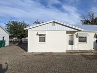 Building Photo - 714B Mc Cormick School Rd
