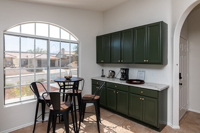 Building Photo - 9574 Vía Real