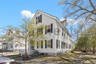 Building Photo - Unit 3F