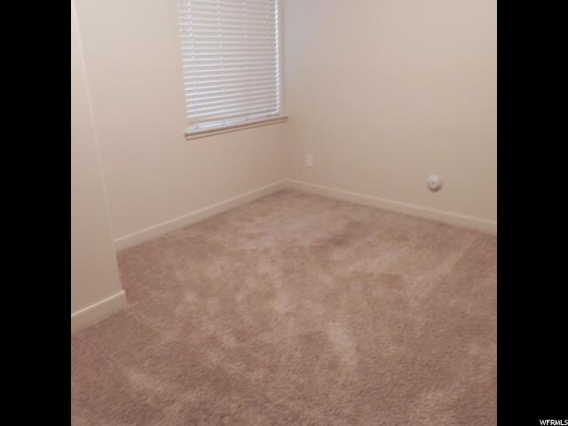 Building Photo - 1035 N 130 W