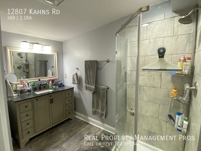 Building Photo - 12807 Kahns Rd