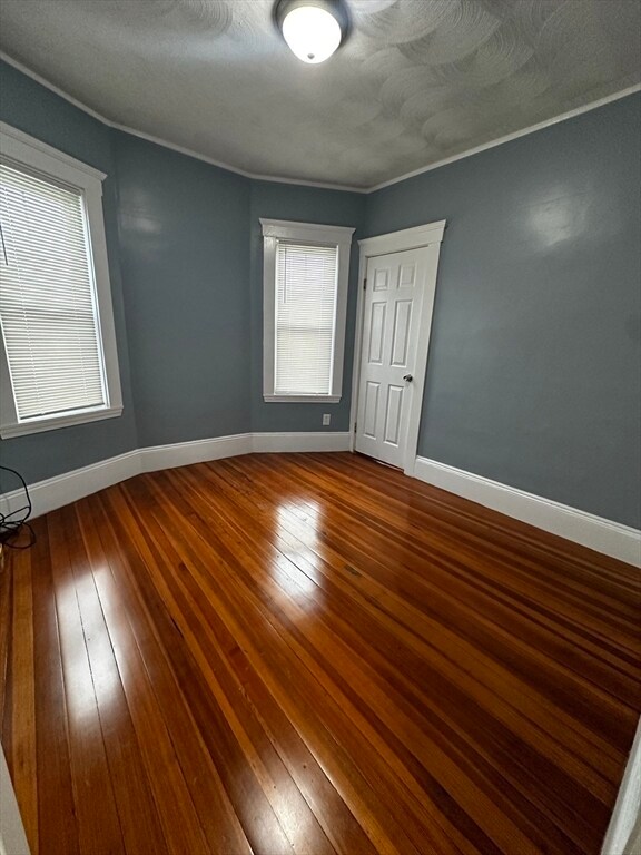 Building Photo - 20 Leslie St