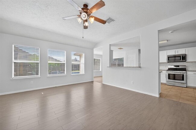 Building Photo - 5411 Losoya Ct