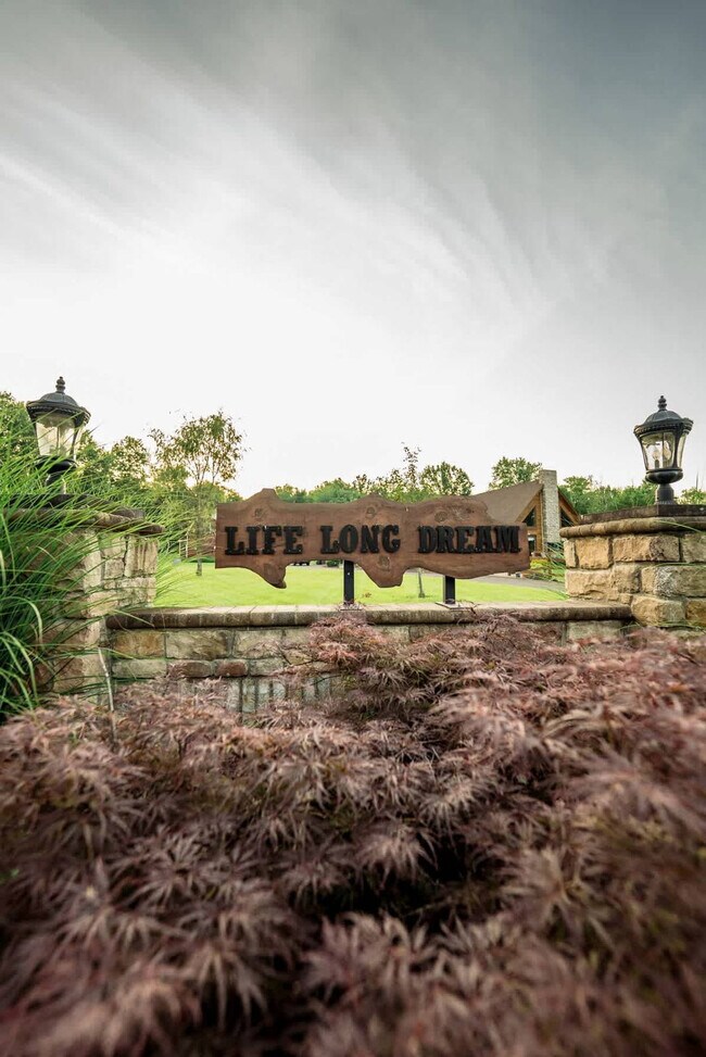 Building Photo - 7223 Ferry Rd