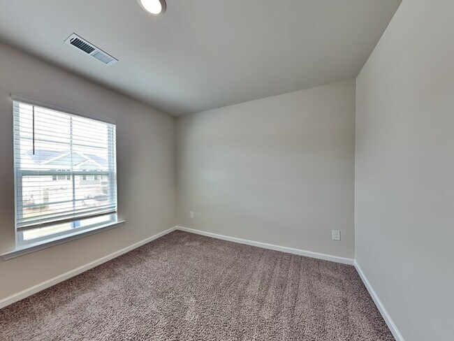 Building Photo - Coming Soon!  Burnside Farms near Ft Jacks...