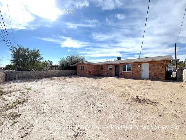 Building Photo - 416 Lagunillas Pl