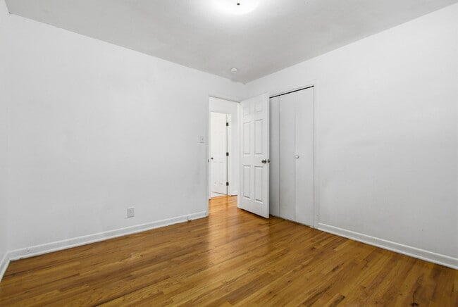 Building Photo - Charming 3-Bedroom with 2 Baths and Extra Room in Basement!
