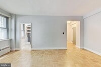 Building Photo - 1010 25th St NW