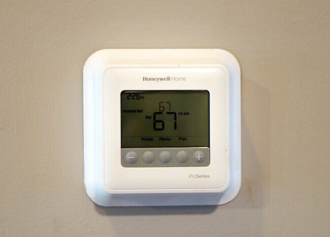 Building Photo - 1218 Bainbridge St