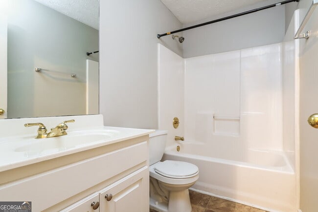 Building Photo - 1530 Bramlett Forest Trail SE