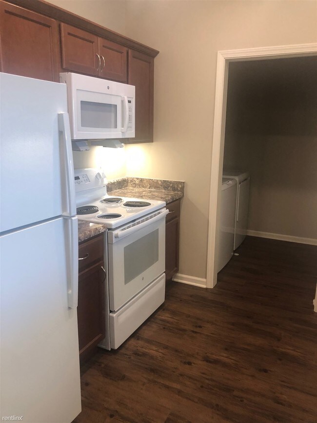 Building Photo - 4160 Bethel St