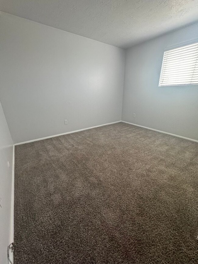 Building Photo - Beautiful Ogden Home for Rent!