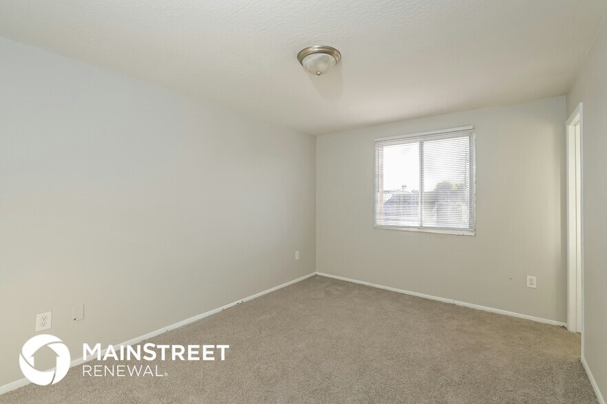 Building Photo - 4302 N 73rd Ave
