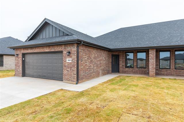 Building Photo - 8009 Sawdust Trl